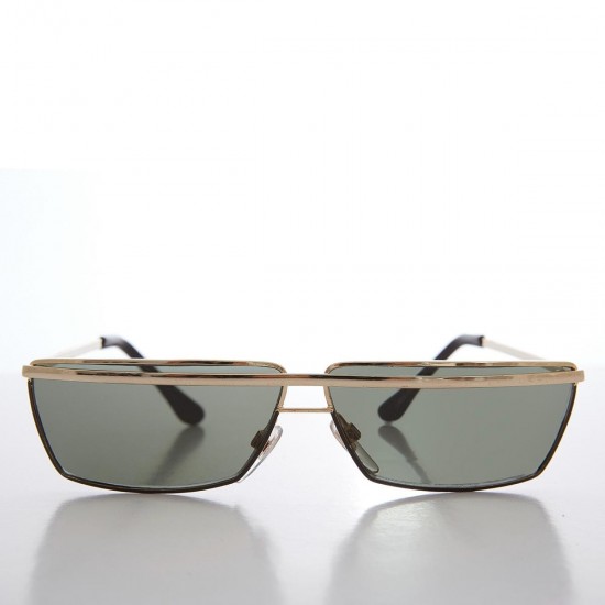 Retro luxury sunglasses...