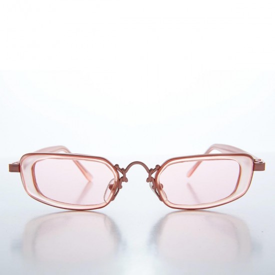 Sunglasses with light pink...